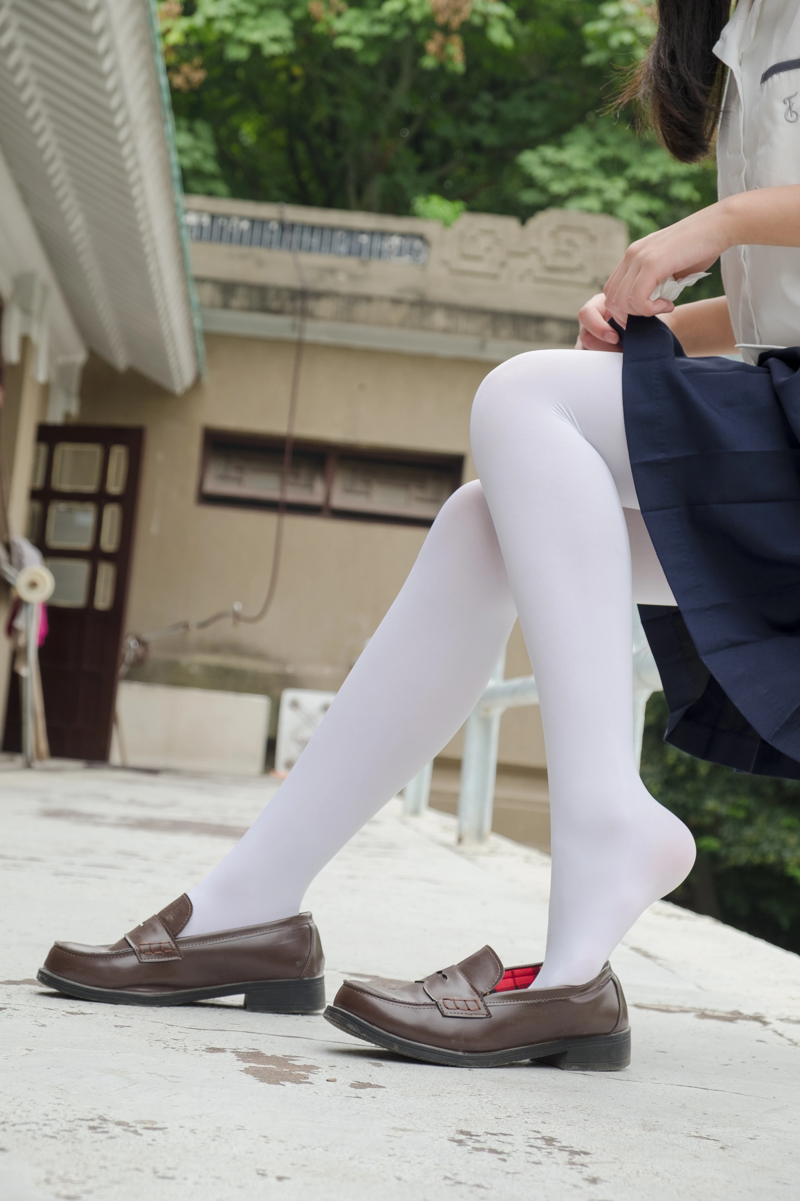 森萝财团 R15-034 [102P]插图3